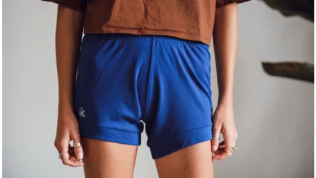 Kratke hlače za Iyengar jogo